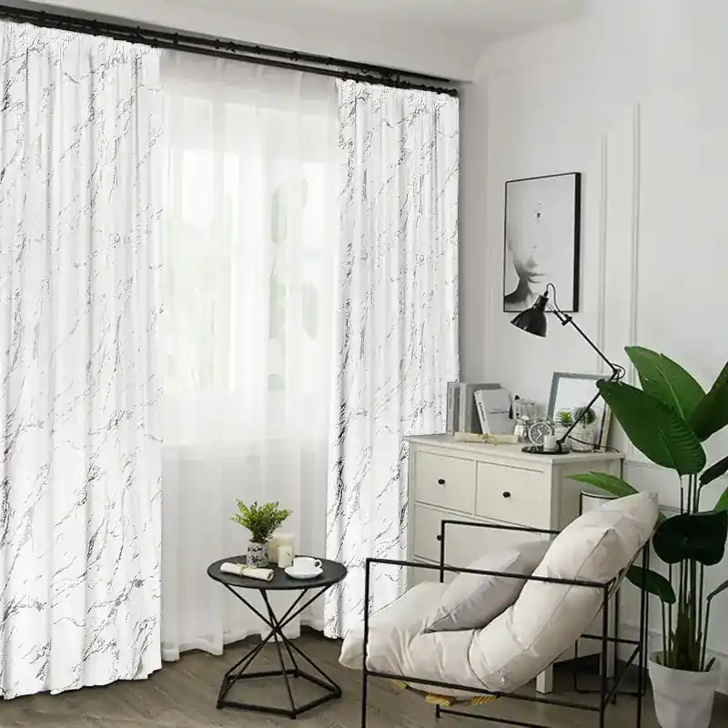 Zasłona welurowa marmurkowa biała ze srebrną aplikacją na taśmie WAVE 140x250cm VELLUTA Oferta limitowana