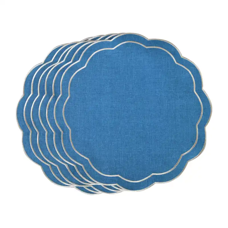Zniżka HAFTOWANE PODKŁADKI BLUE PETALI - 6 SZT. - ⌀ 38.5 CM - ROSEBERRY HOME