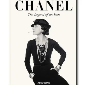 Assouline książka Chanel: The Legend of an Icon by Alexander Fury, English Tani